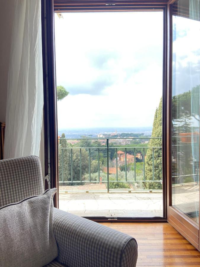 “Casa Amelie” Hotel Grottaferrata Buitenkant foto