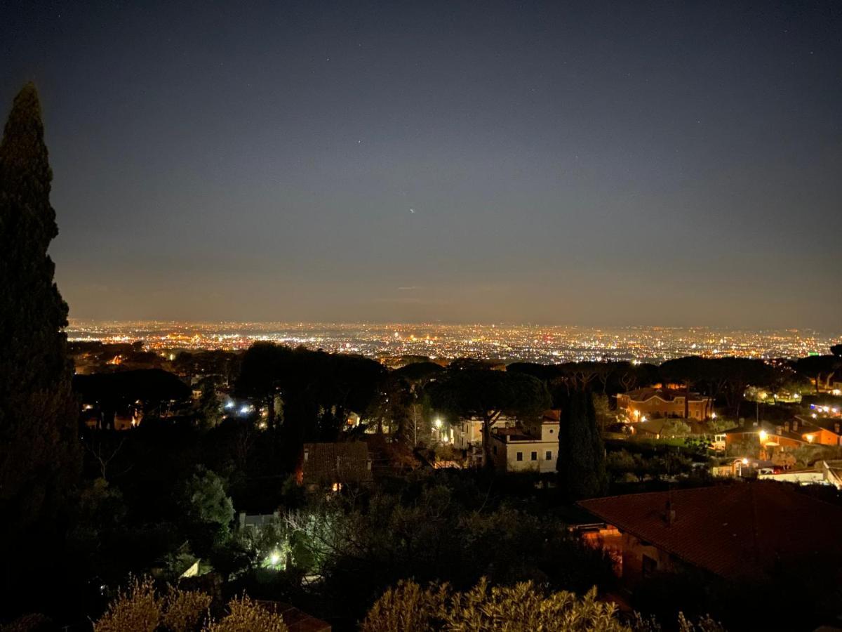“Casa Amelie” Hotel Grottaferrata Buitenkant foto