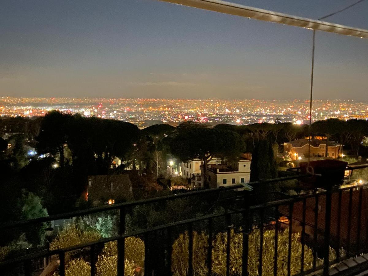 “Casa Amelie” Hotel Grottaferrata Buitenkant foto